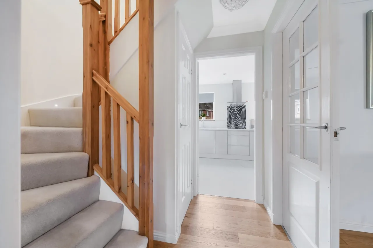Strathcarron Drive, Paisley, Renfrewshire, PA2, photo 9