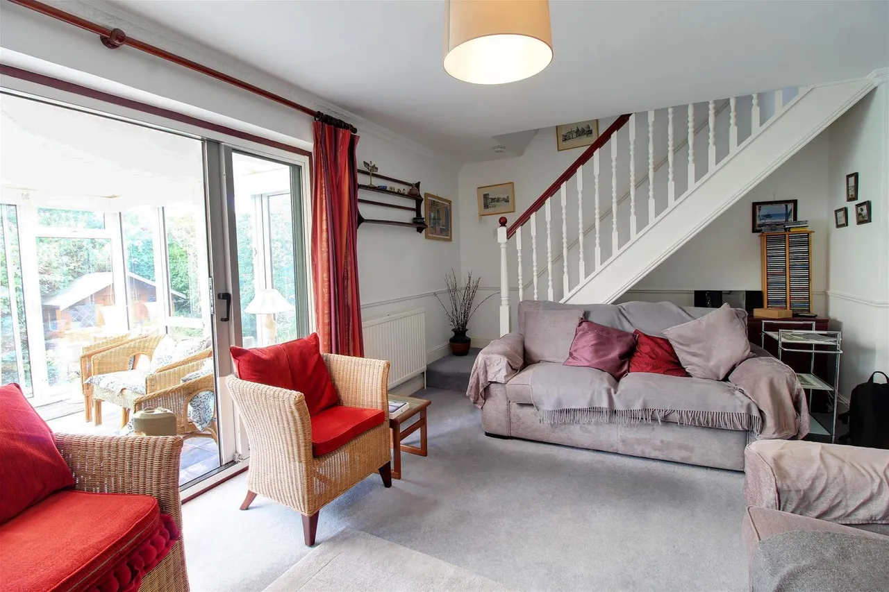 Birch Grove, Potters Bar EN6 1SY, photo 17