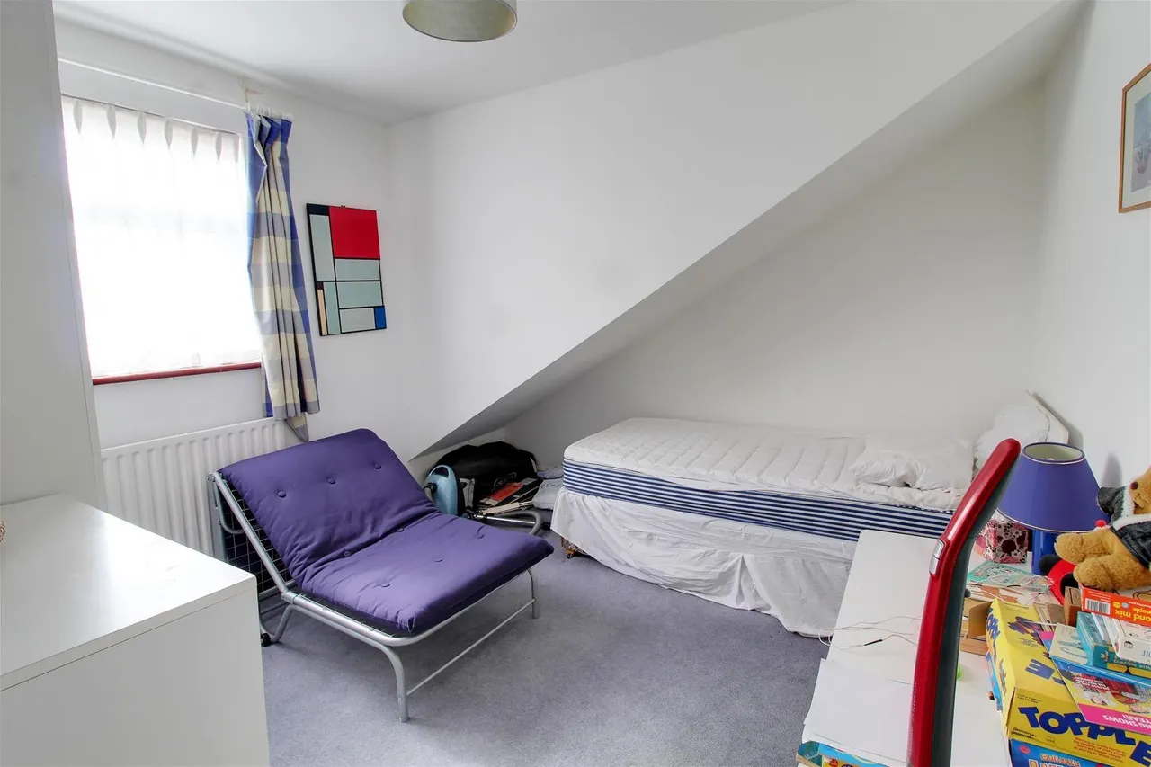 Birch Grove, Potters Bar EN6 1SY, photo 20
