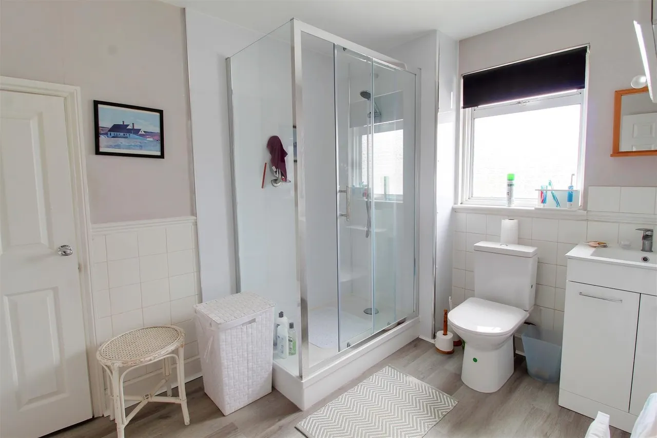 Birch Grove, Potters Bar EN6 1SY, photo 9