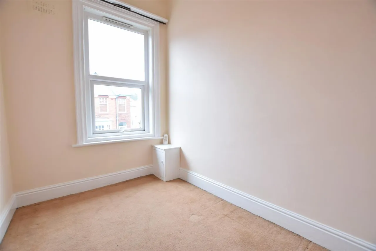 Grange Avenue, Scarborough, YO12, photo 6