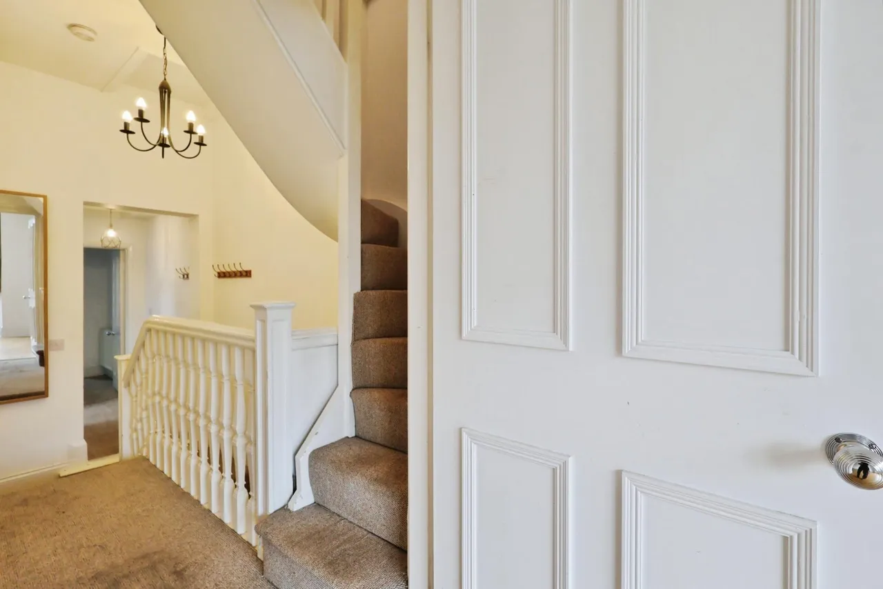Nightingale Road, Hitchin, SG5, photo 13