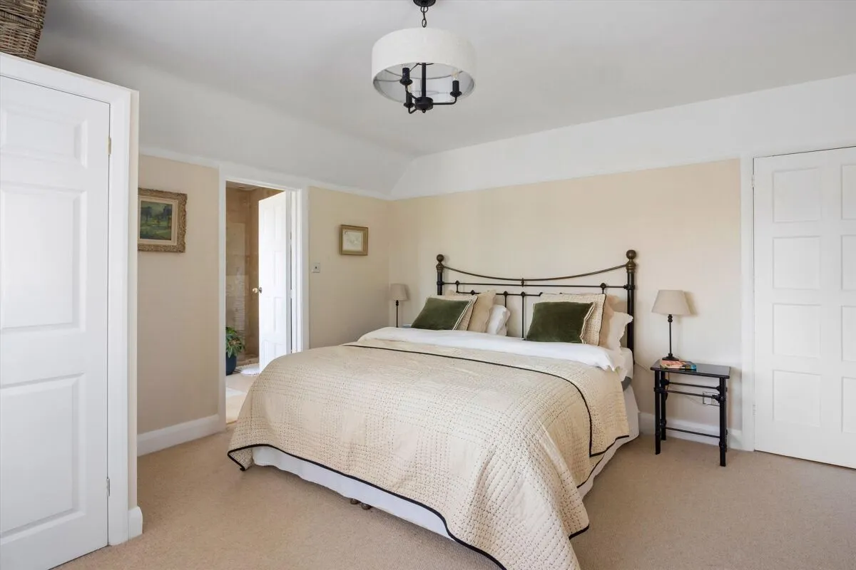 Cleevelands Drive, Cheltenham, GL50, photo 21