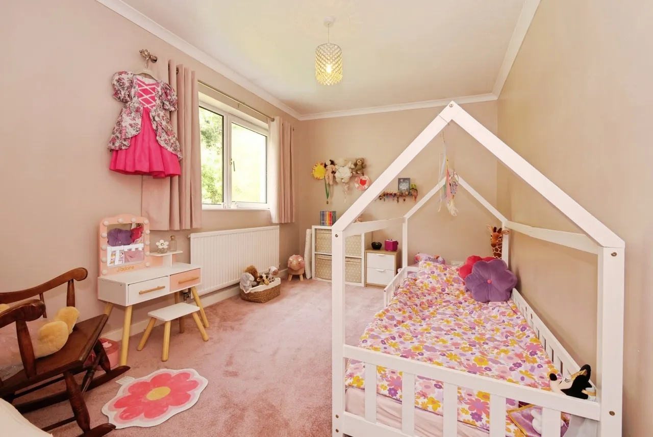 Llandeilo Road, Gorslas, SA14, photo 12