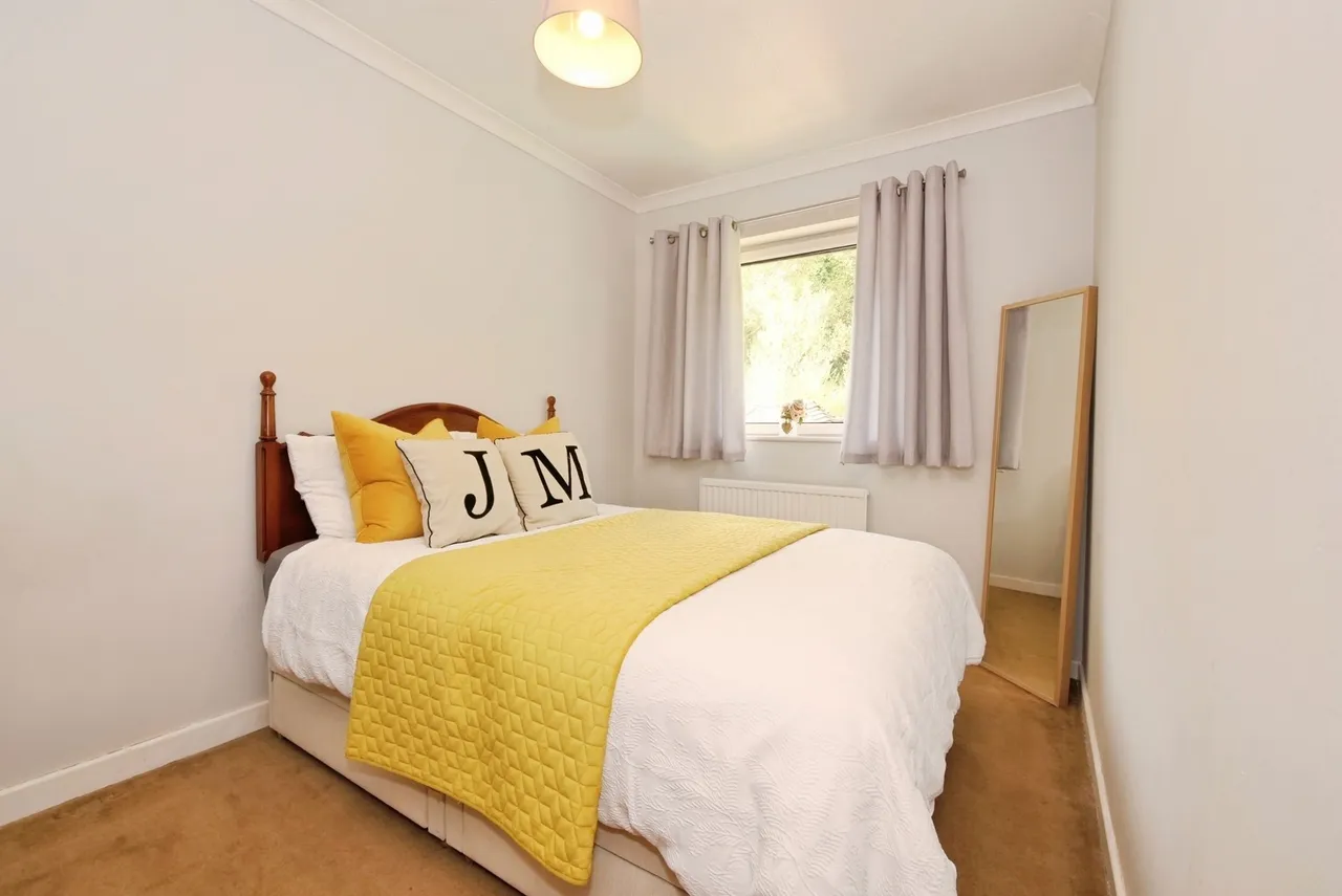 Llandeilo Road, Gorslas, SA14, photo 11