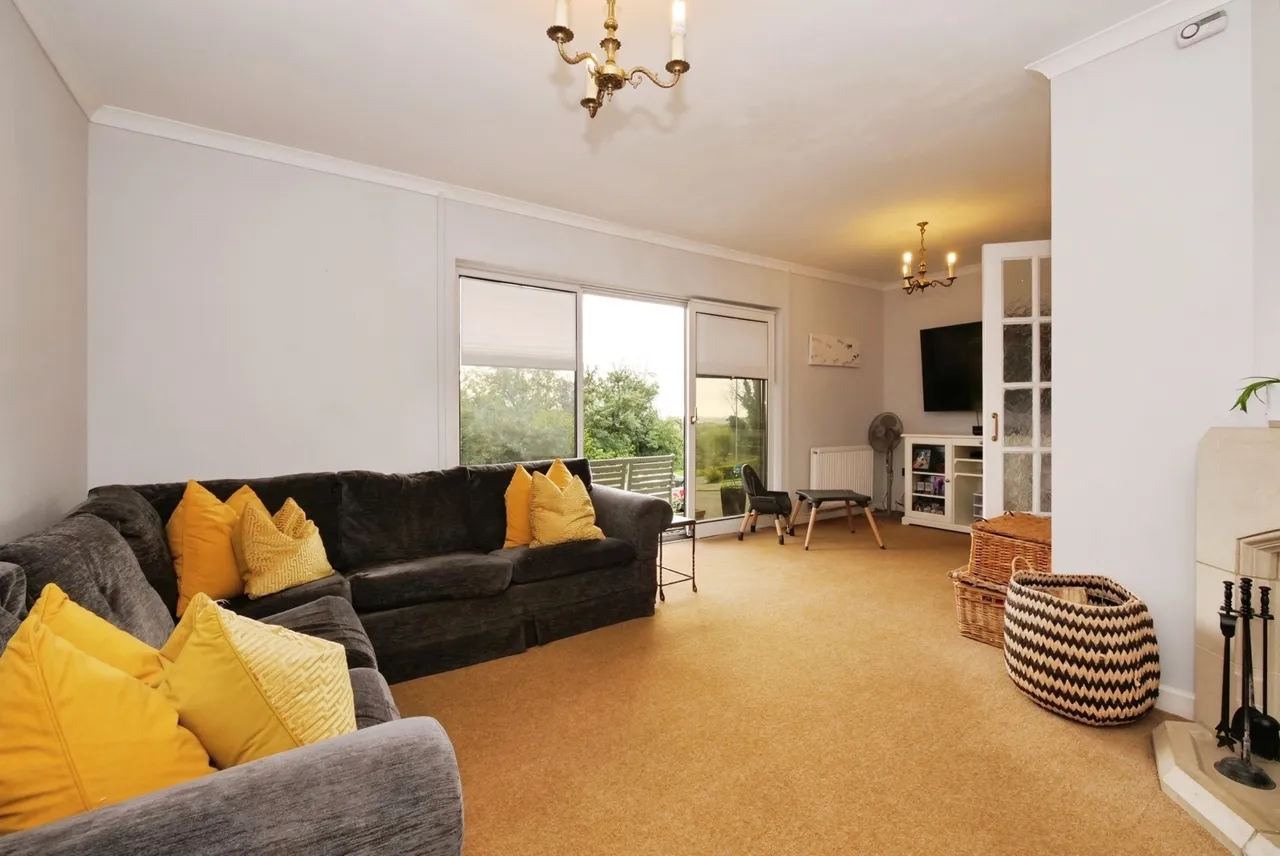Llandeilo Road, Gorslas, SA14, photo 6