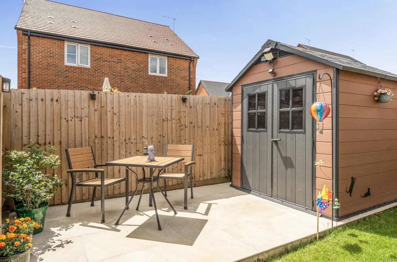 Ferris Green, Warfield, Bracknell, Berkshire, RG42 6FE, photo 27