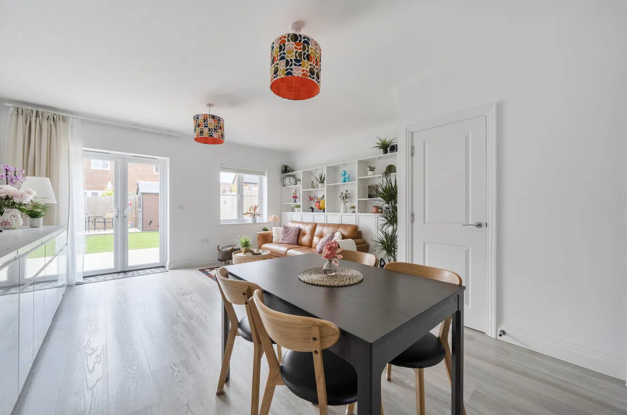 Ferris Green, Warfield, Bracknell, Berkshire, RG42 6FE, photo 17