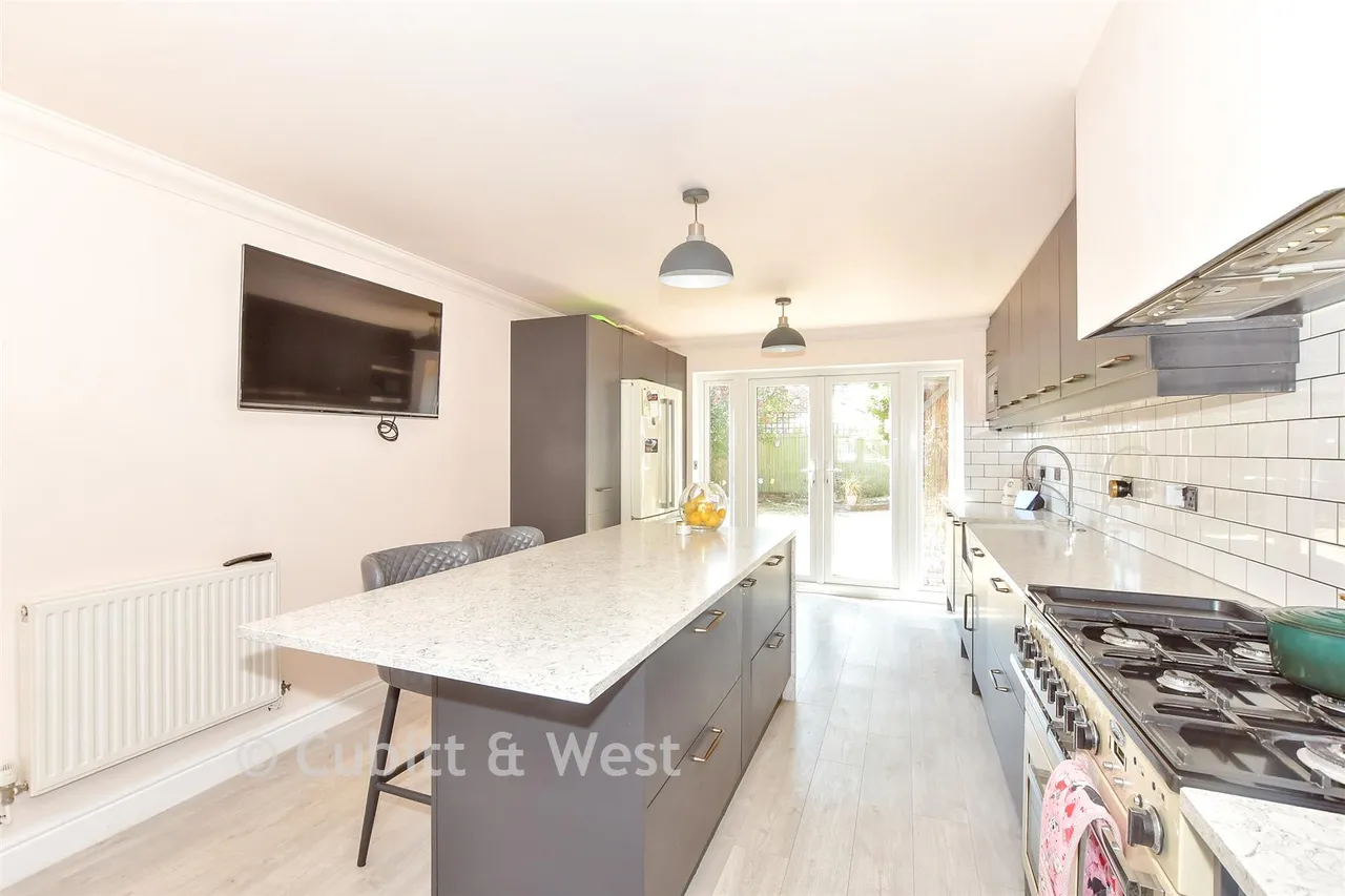 The Oaks, Bognor Regis, PO21, photo 13