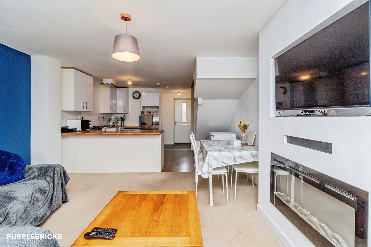 Bemrose Avenue, Telford, TF3, photo 3