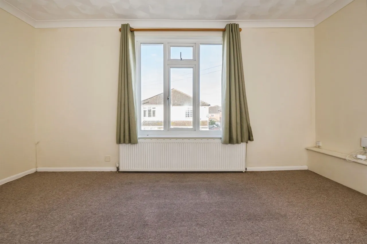 Chamberlayne Road, Eastleigh, SO50, photo 3