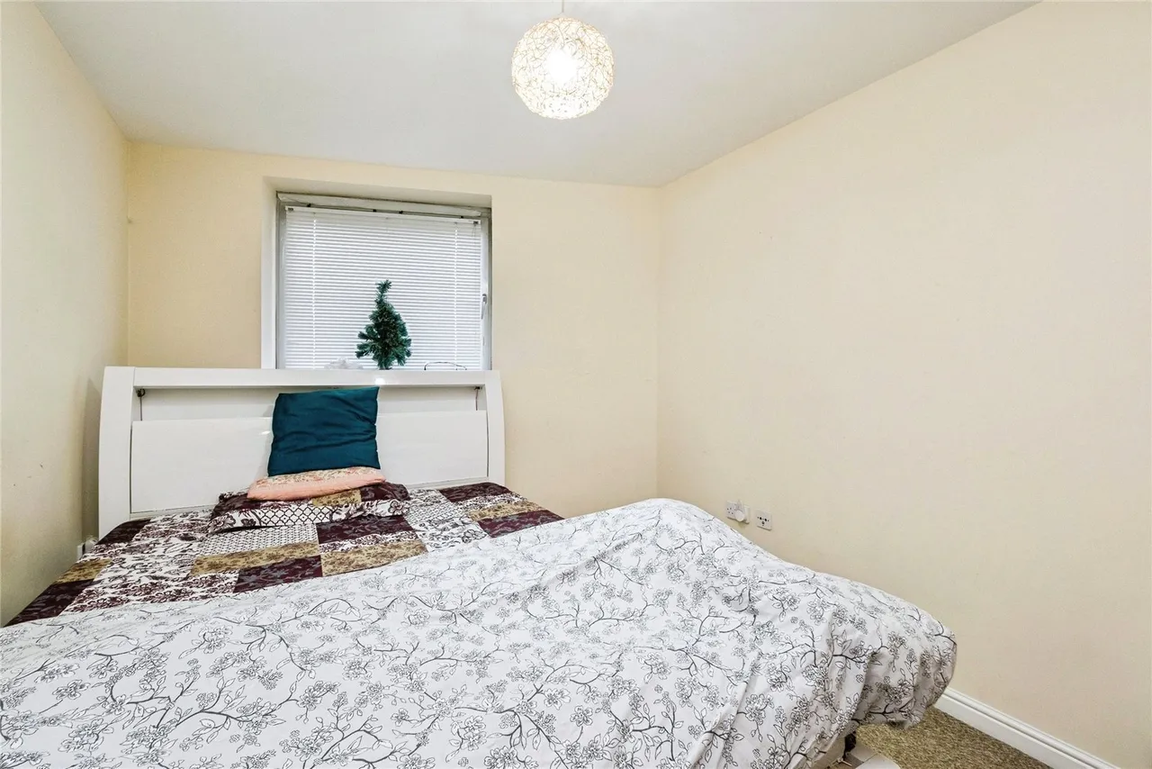 Centreway Apartments, Axon Place, Ilford, IG1, photo 9