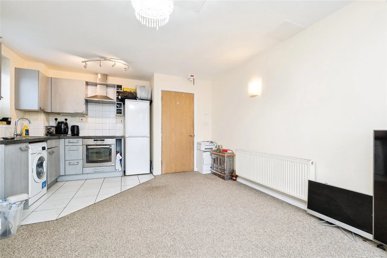 Centreway Apartments, Axon Place, Ilford, IG1, photo 2
