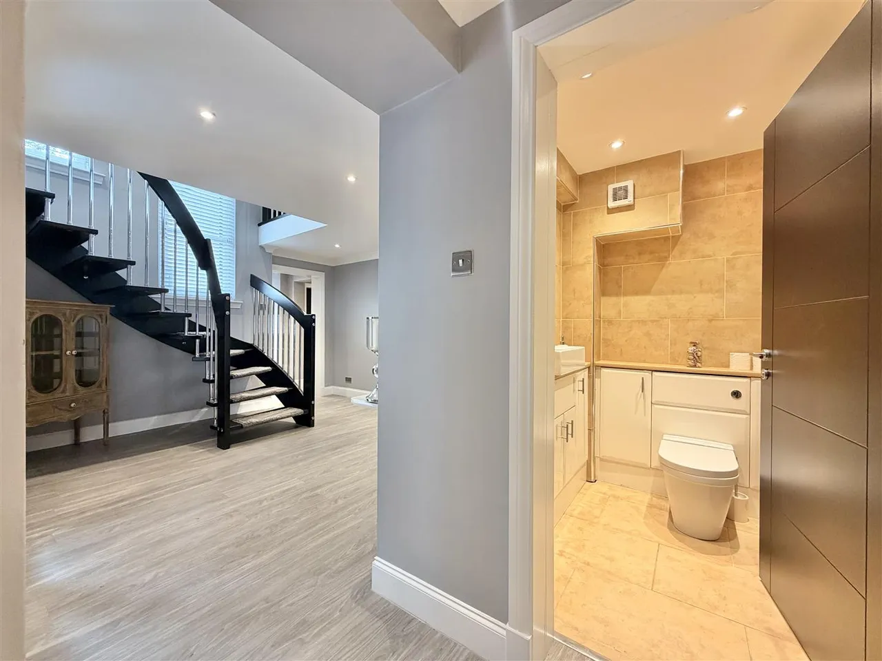 Crossford, Clyde Valley, Carluke, Lanarkshire, ML8 5PY, photo 9