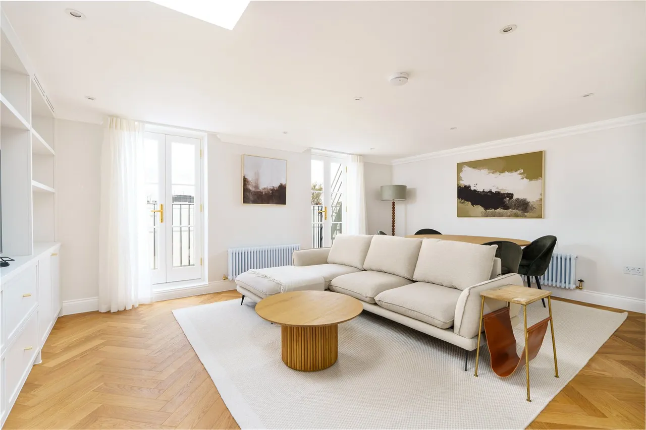 3 bed flat for sale — Leamington Road Villas, Notting Hill, London, W11 1HS
