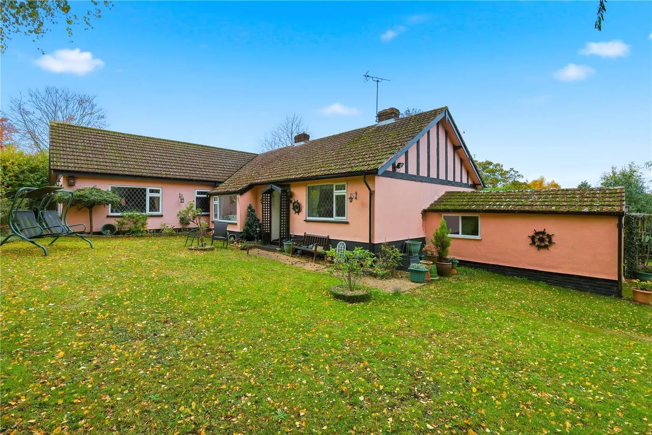 Half Moon Lane, Grundisburgh, IP13, photo 3