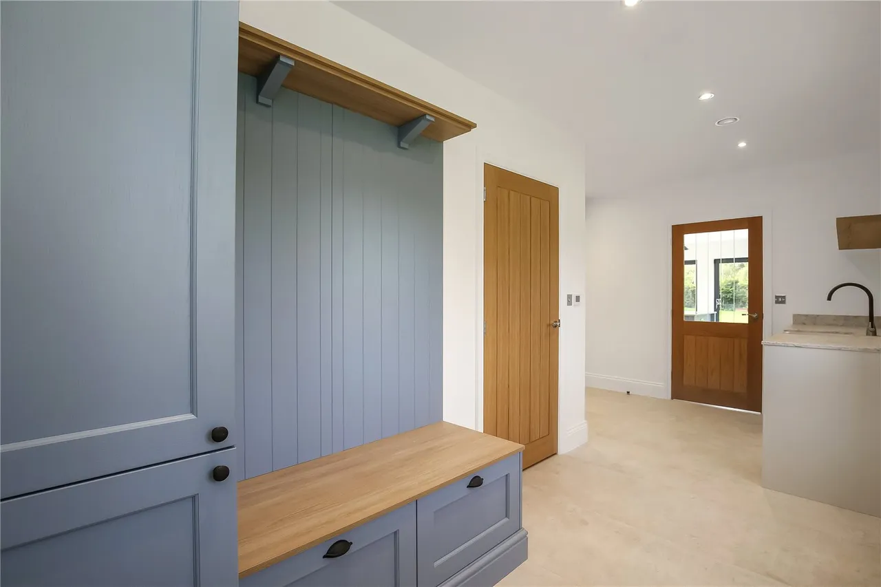 Chapel Lane, Bishopstone, Salisbury, Wiltshire, SP5 4BT, photo 10