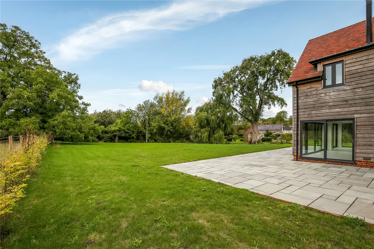 Chapel Lane, Bishopstone, Salisbury, Wiltshire, SP5 4BT, photo 25
