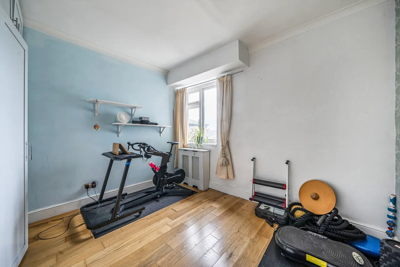 Friern Road, SE22, photo 17