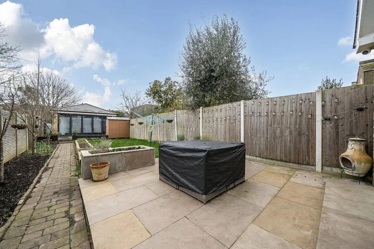 Friern Road, SE22, photo 4