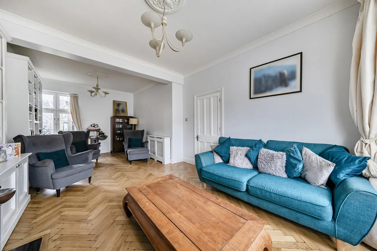 Friern Road, SE22, photo 10