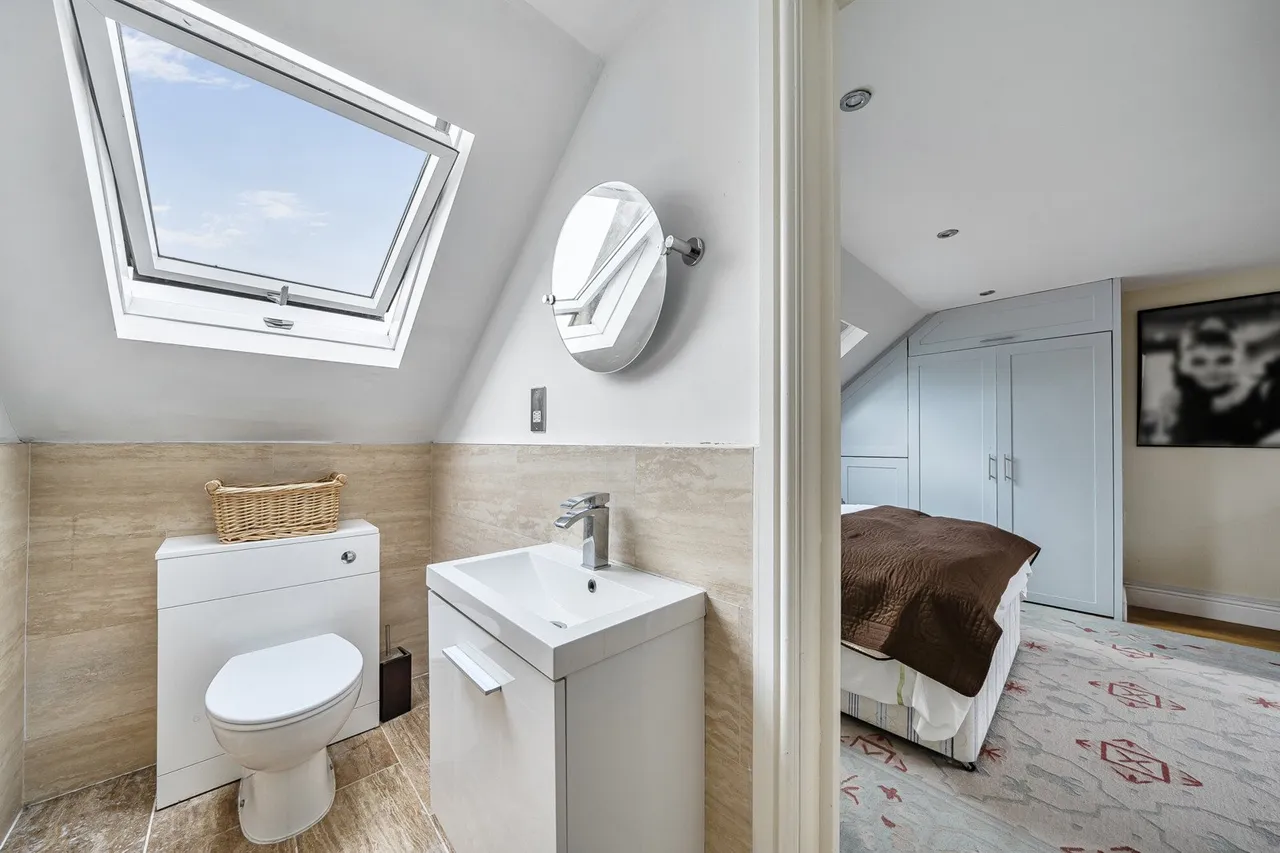 Friern Road, SE22, photo 13