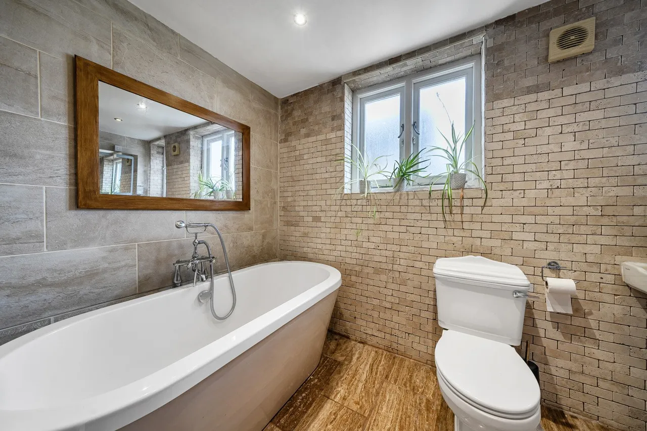 Friern Road, SE22, photo 8