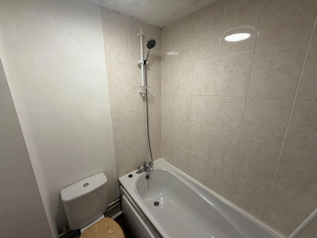 Lamb Meadow, SG15, photo 10