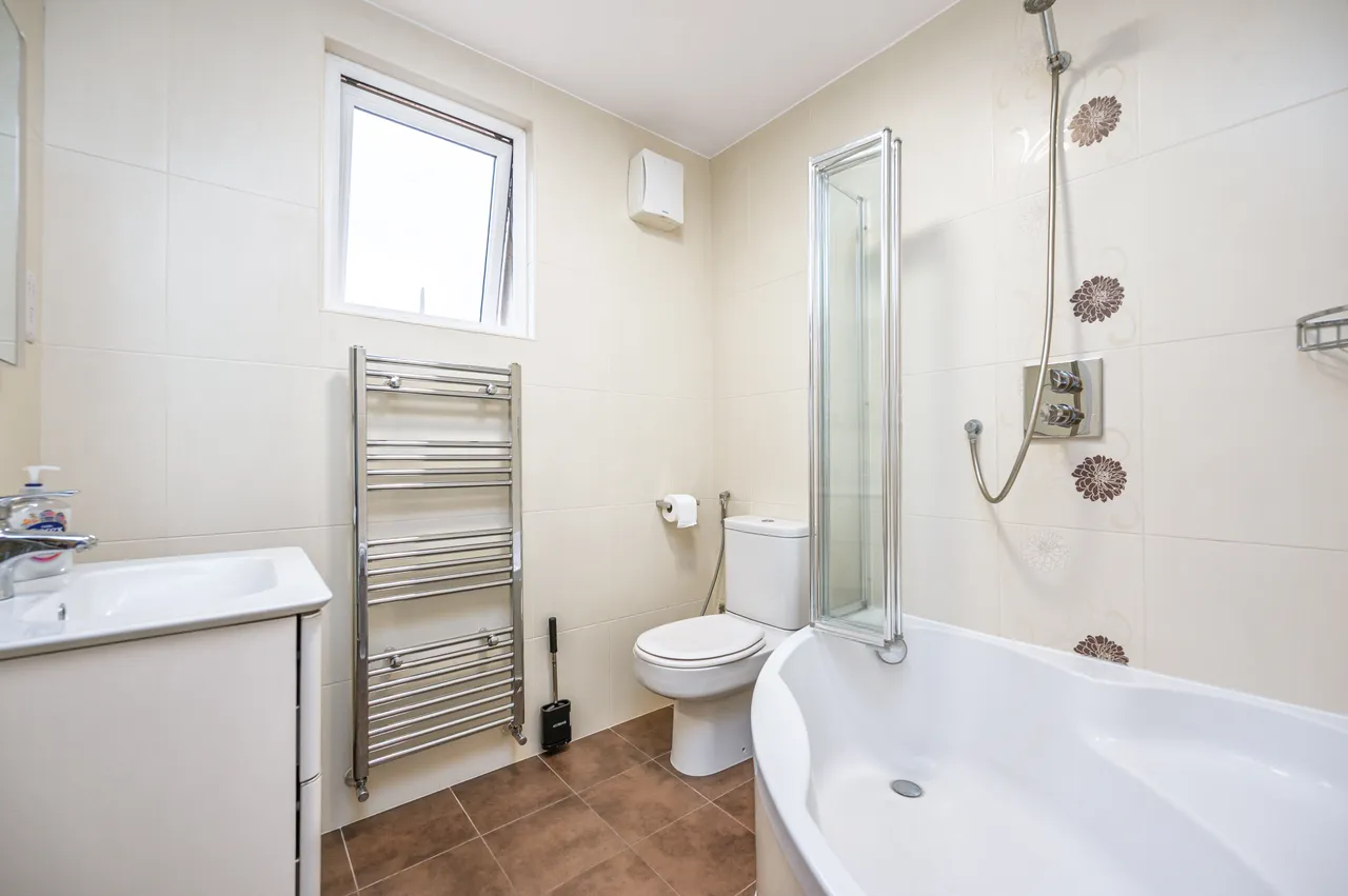 2a Windermere Avenue, London, photo 6