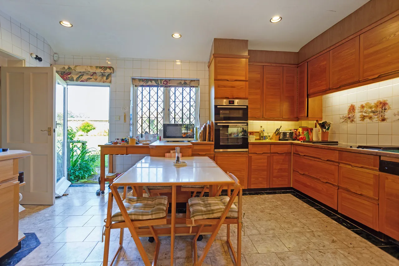 Church Lane, Southwater, RH13, photo 9