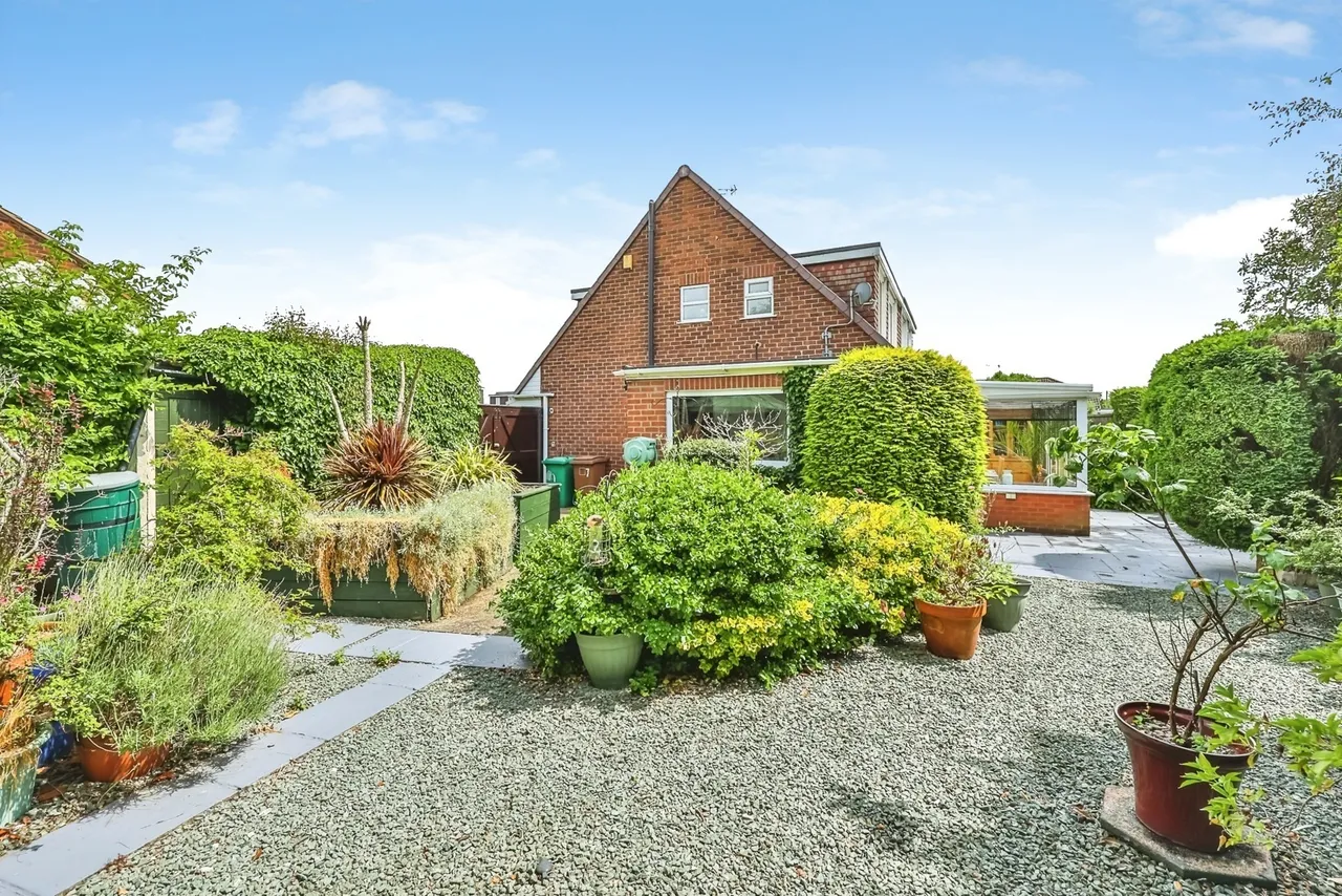 Gisburn Close, Silverdale, Nottingham, NG11, photo 15