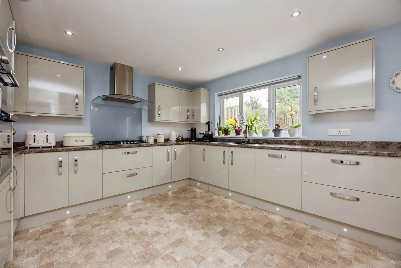Cobble Lane, Fraddon, TR9, photo 14