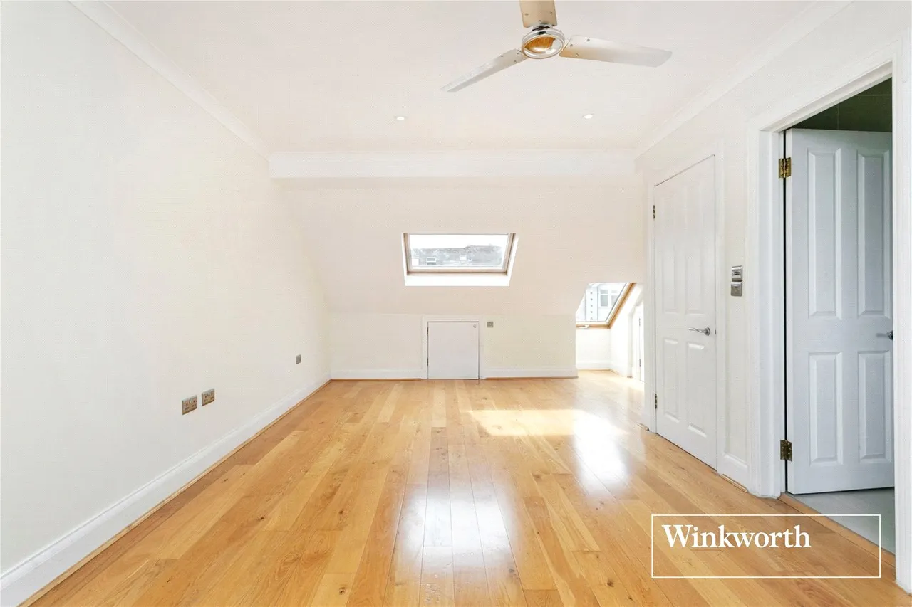 Brent Way, West Finchley, London, N3, photo 2