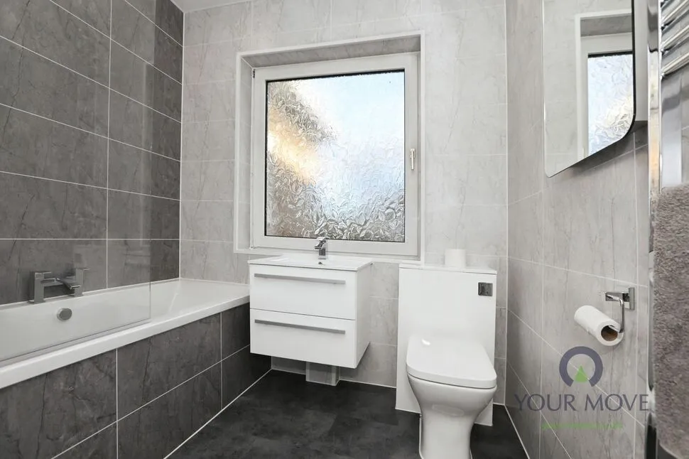 Preston Old Road, Blackburn, BB2, photo 13