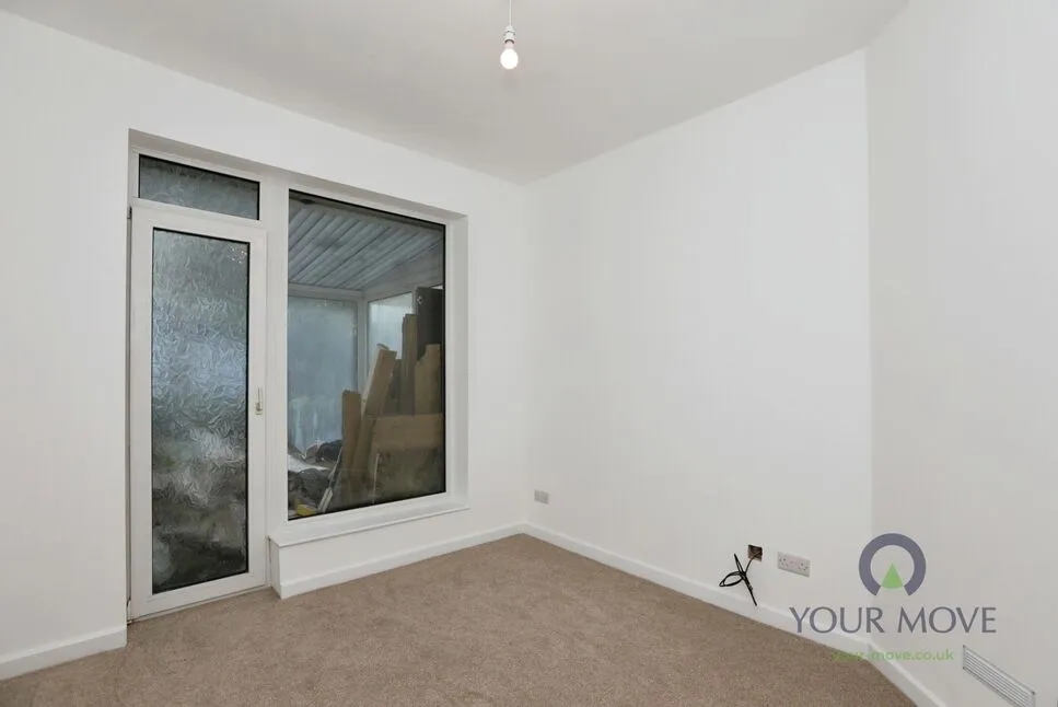 Preston Old Road, Blackburn, BB2, photo 12