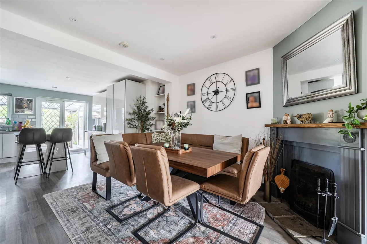 Meadow Drive, Devizes, SN10, photo 17
