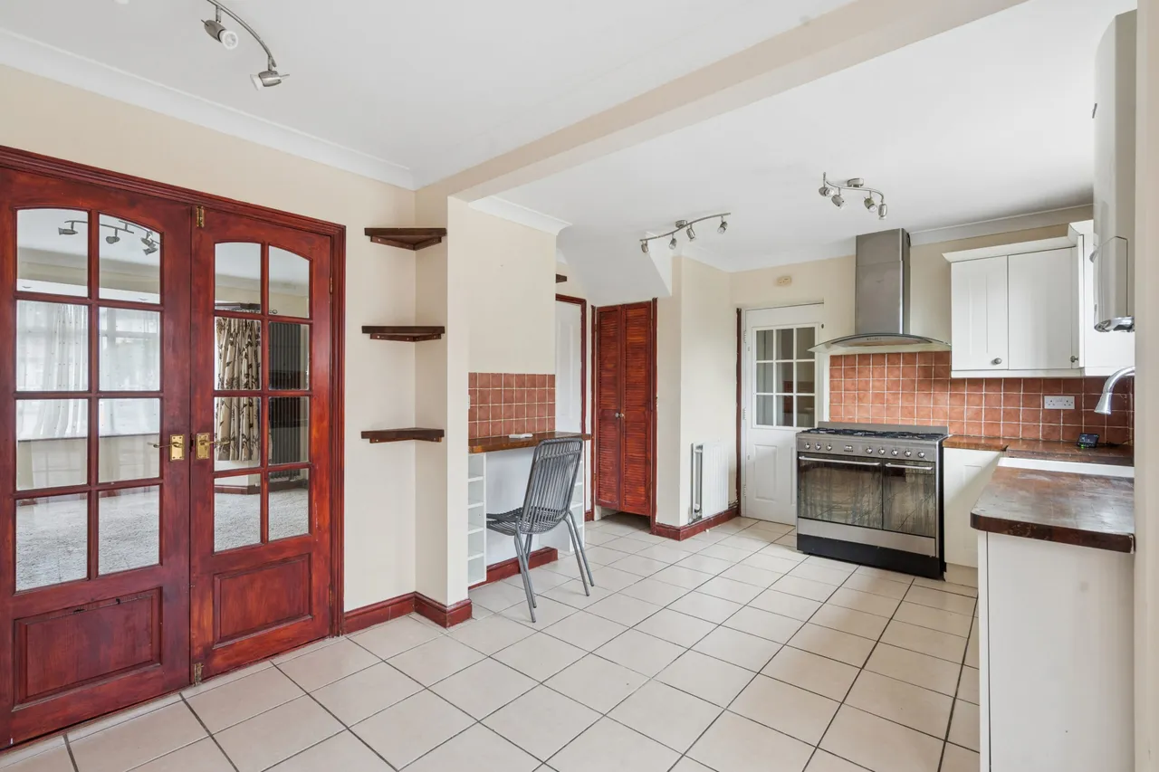 Garston Lane, Watford, WD25, photo 3