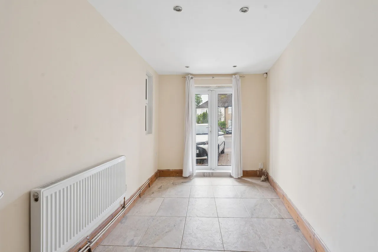 Garston Lane, Watford, WD25, photo 5