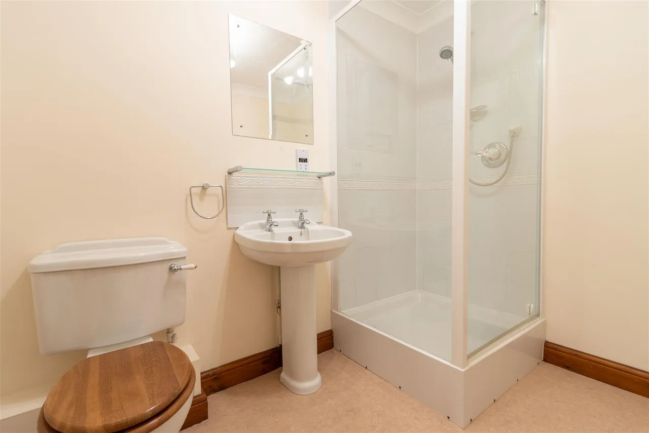 Covert Road, Reydon, IP18, photo 14