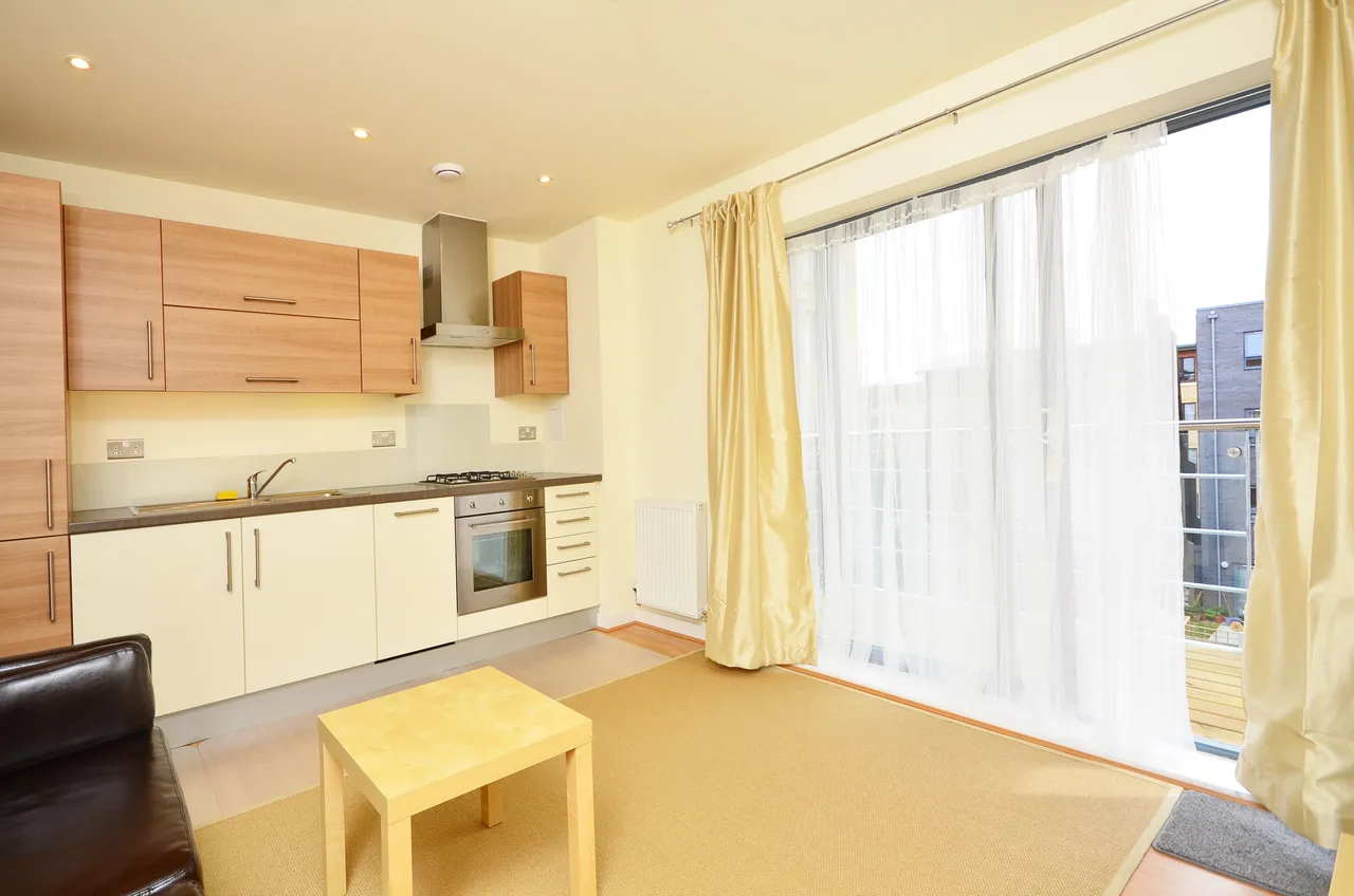 4 Beckett Court, 7 Burdett Road, London, photo 5