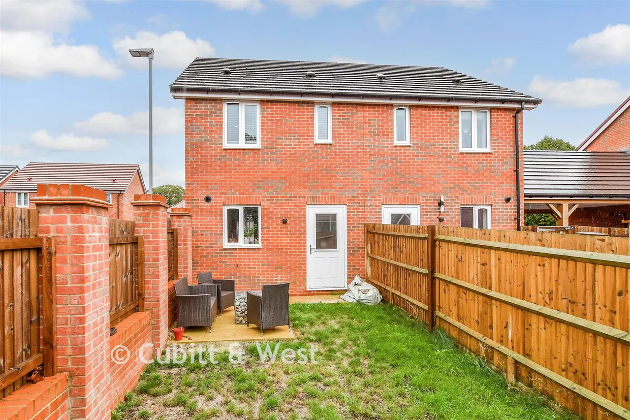 Bloom Close, Worthing, BN13, photo 10