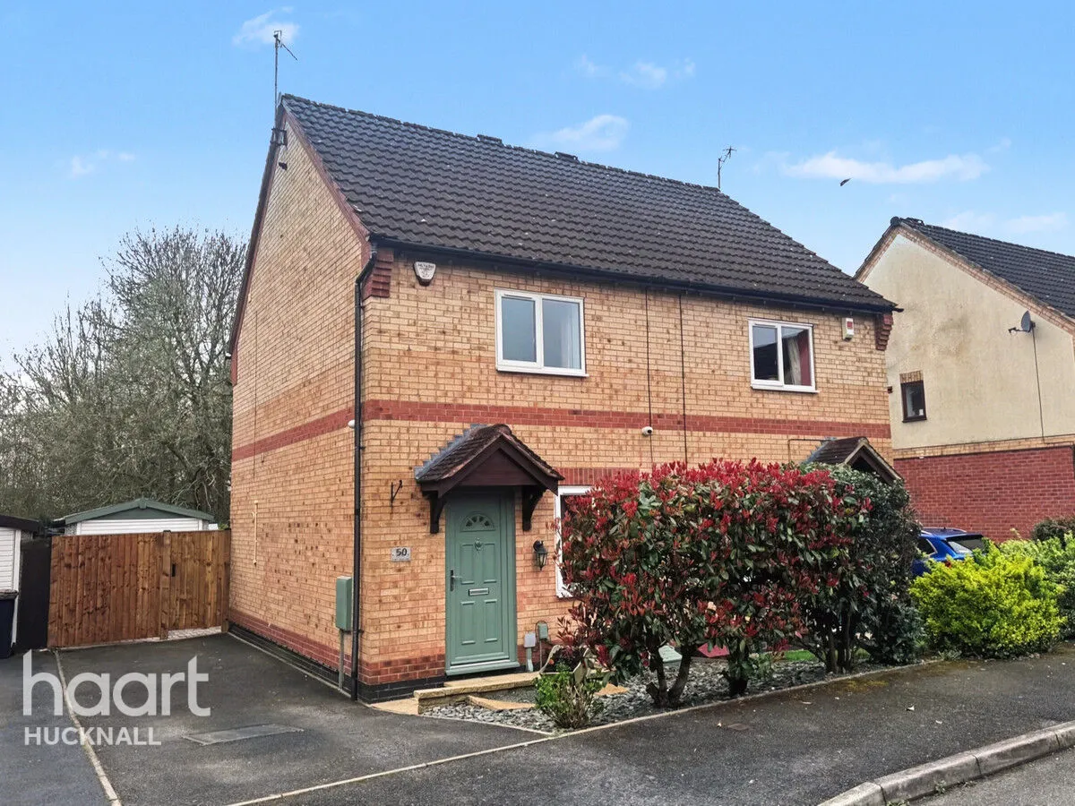 2 bed house for sale, Leen Valley Way, Nottingham, NG15