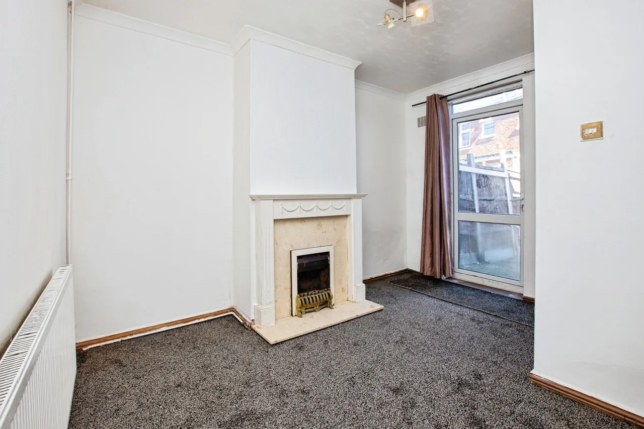Westfield Lane, Mansfield, NG19, photo 6