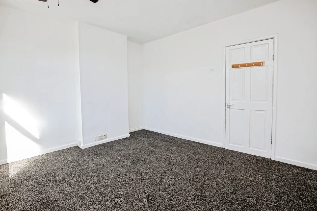 Westfield Lane, Mansfield, NG19, photo 11