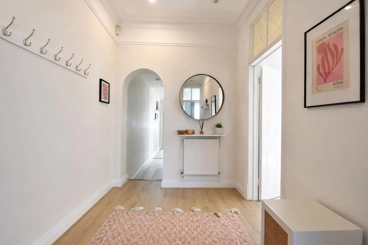 Upper Richmond Road West, East Sheen, SW14, photo 9