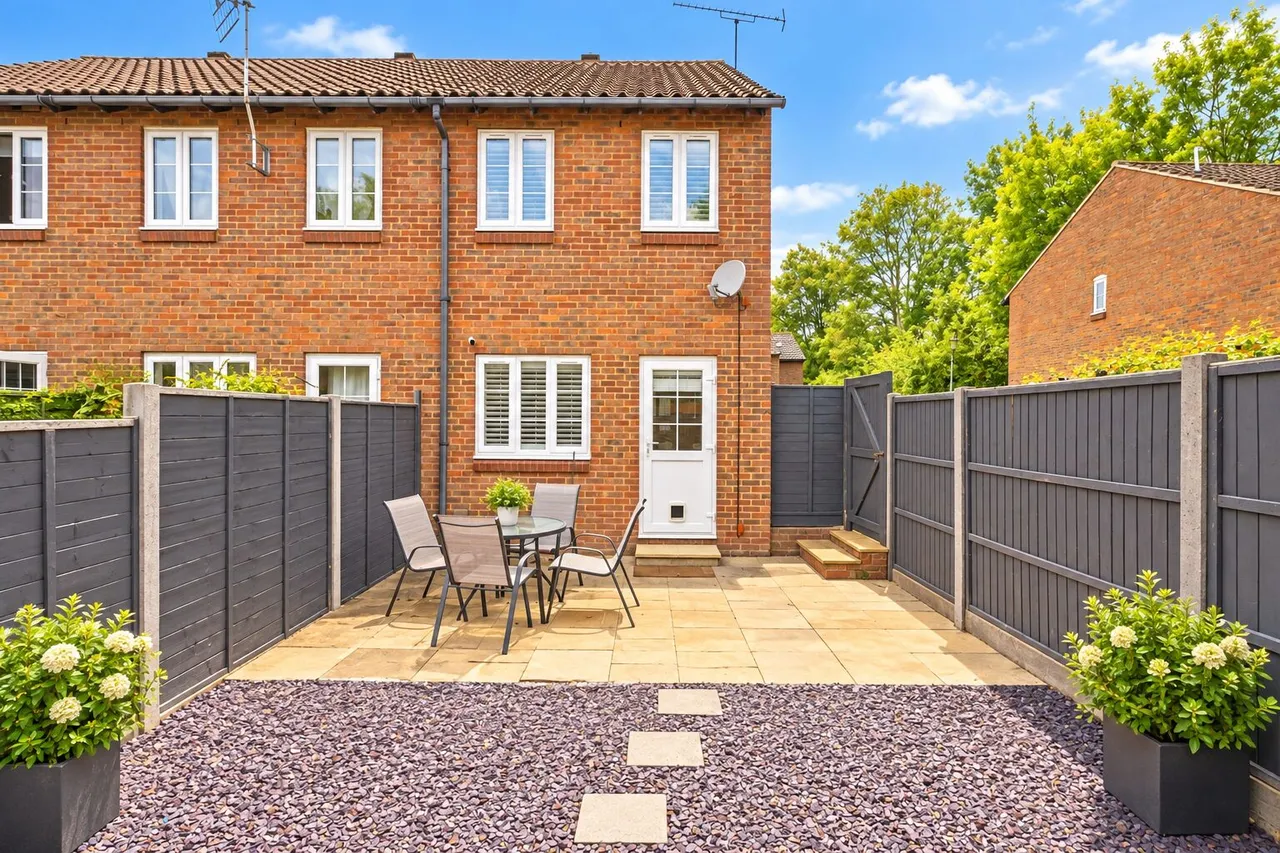 Kingfisher Close, Wheathampstead, AL4, photo 12