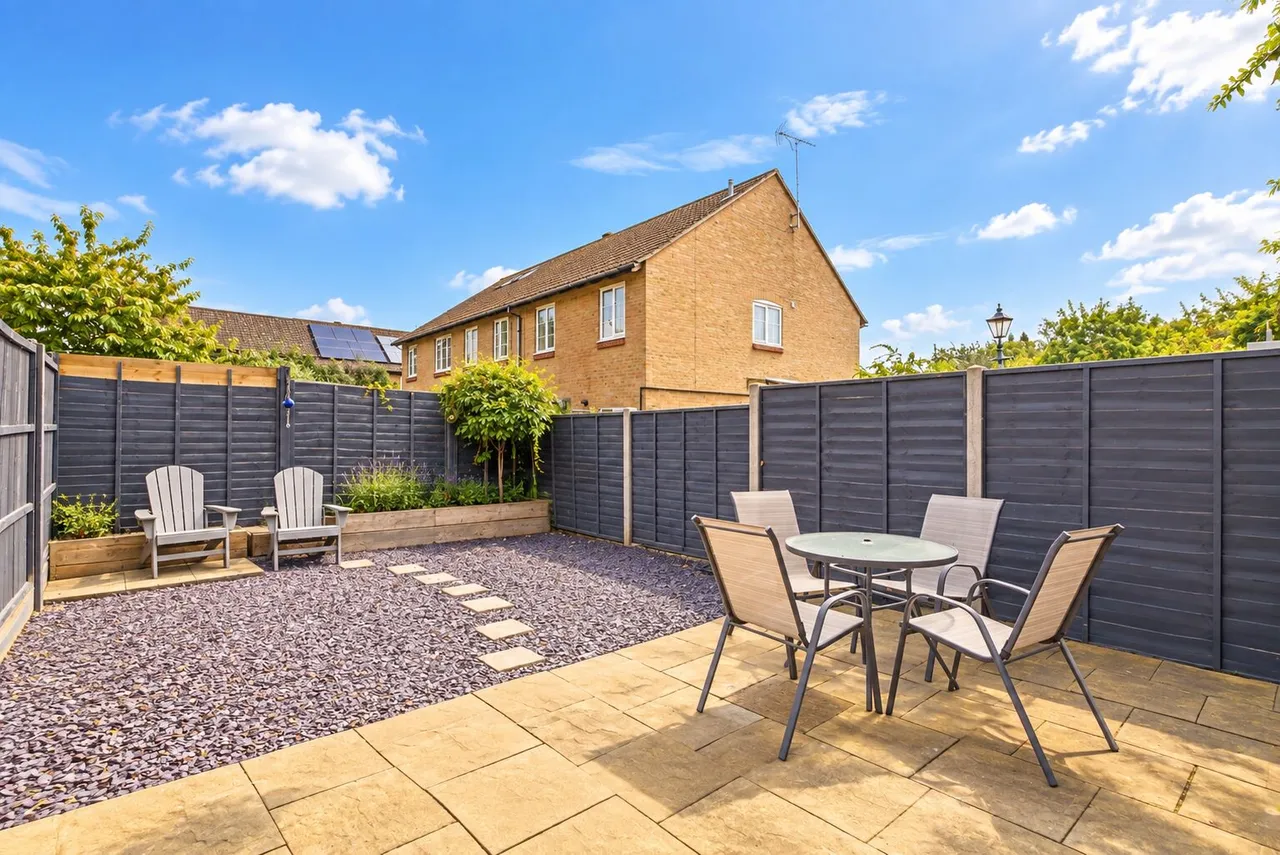 Kingfisher Close, Wheathampstead, AL4, photo 3