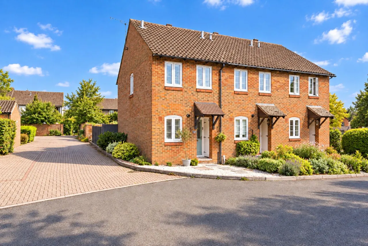 2 bed house for sale, Kingfisher Close, Wheathampstead, AL4