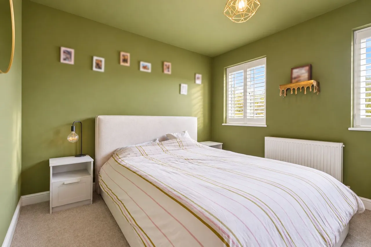 Kingfisher Close, Wheathampstead, AL4, photo 7