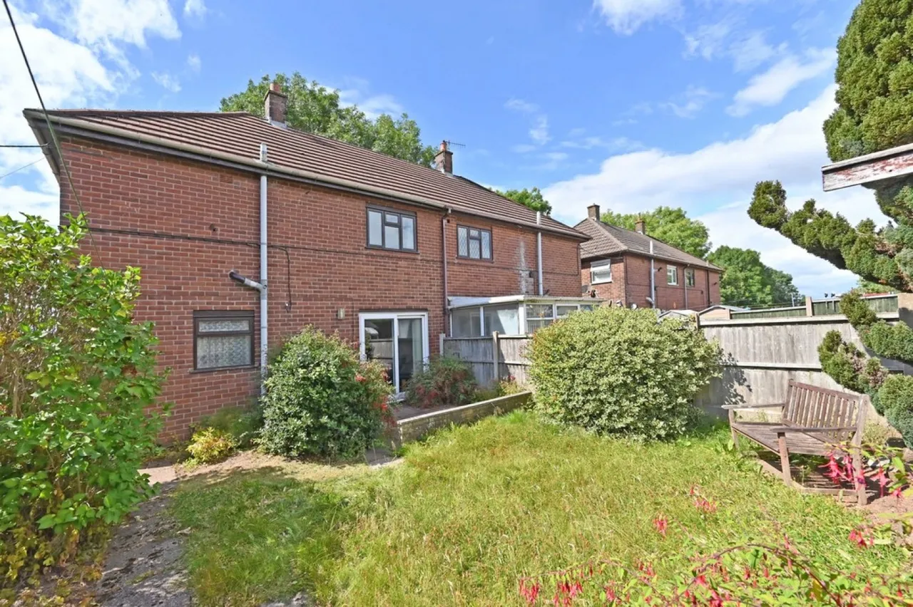 Brocton Walk, Blurton, Stoke-on-Trent, photo 10
